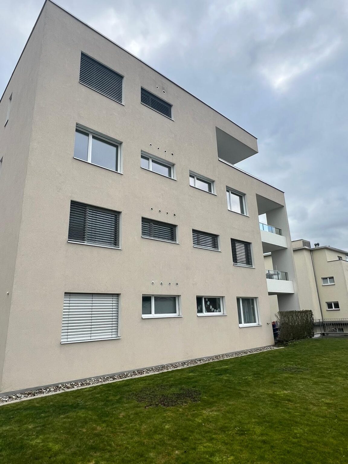 Efter: Skonsam softwash utan högtryck