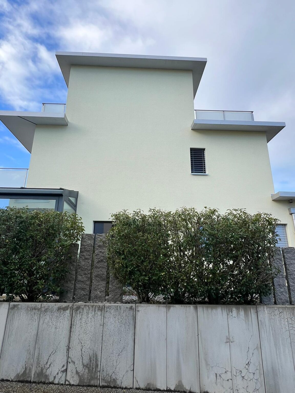 Villa – fasadtvätt och skyddsbehandling